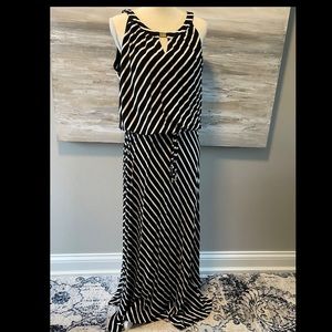 CALVIN KLEIN Black and White Maxi dress.  Size 1X